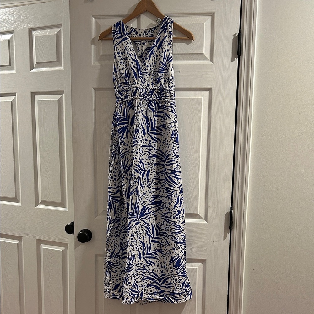 Sincerely Jules Blue and White Patterned Maxi Dress